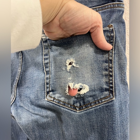 7 For All Mankind Standard Distressed Straight Leg Jeans - Picture 8 of 16